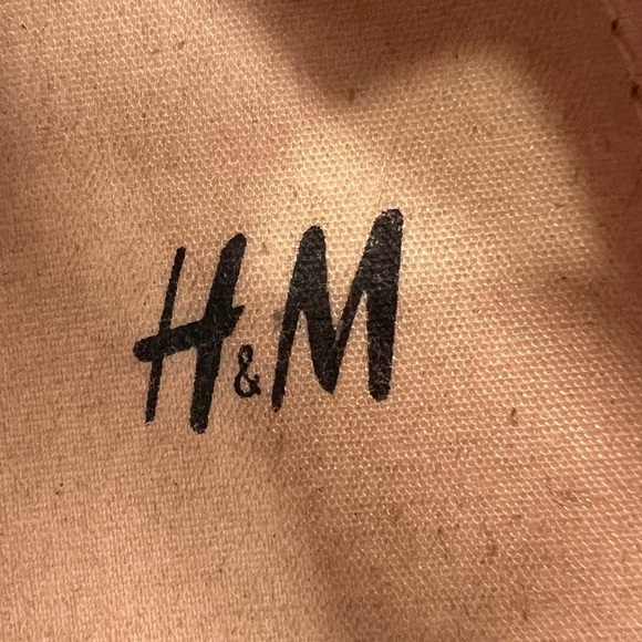 H&M Black Slip On Ballet Flats Size 13 Girl’s - Picture 2 of 8